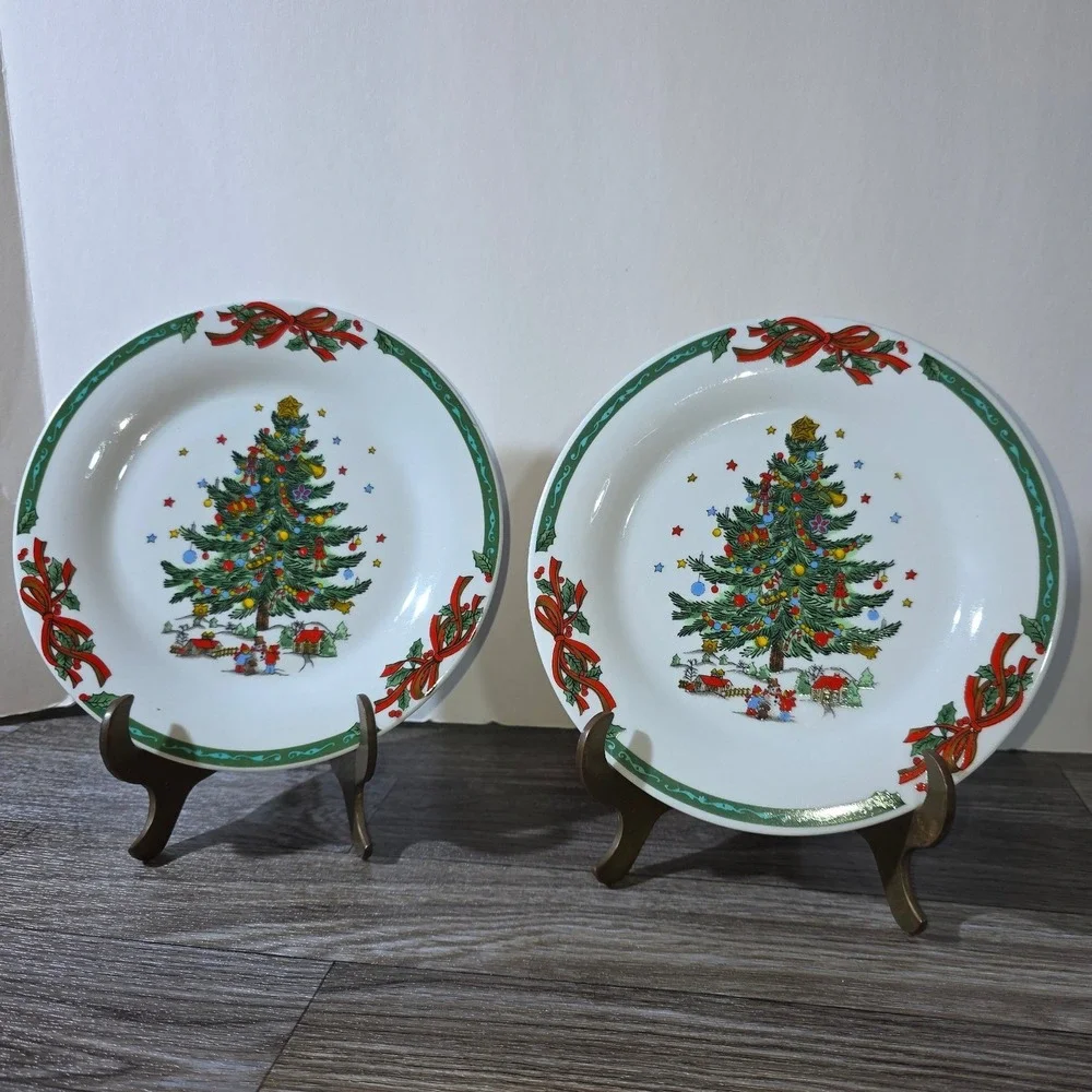 Christmas in the Park Porcelain Side Plates‎ Set of 2 Holiday Tree Ribbon Design